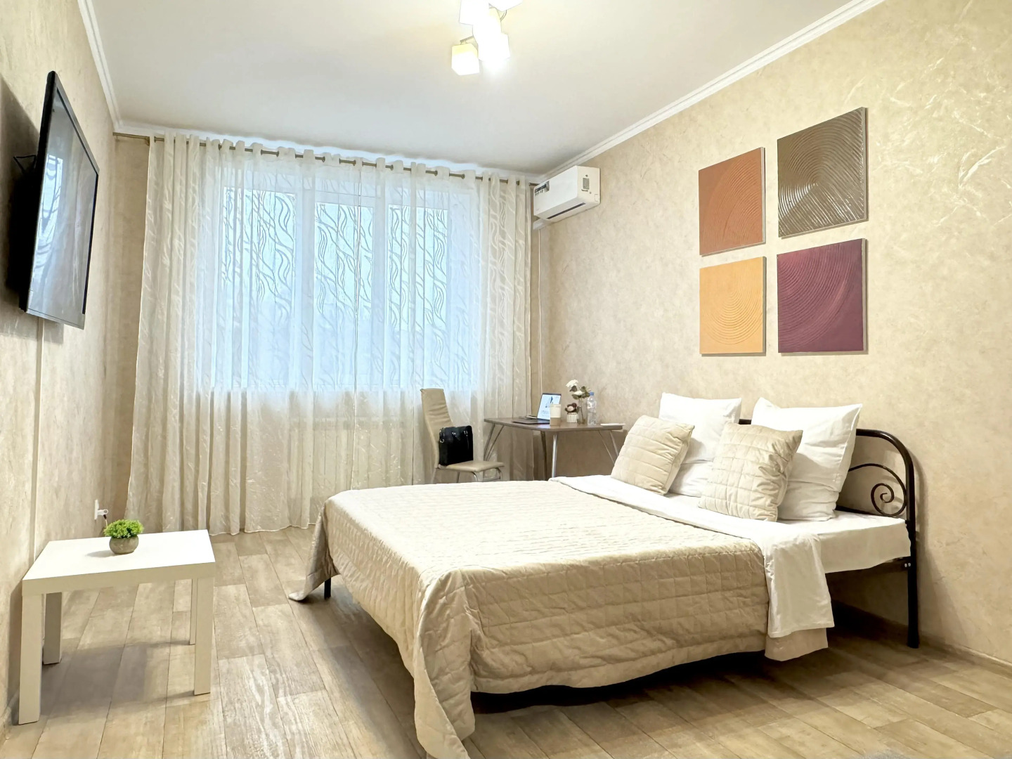 Апартаменты Уютные Возле ЖД Вокзала