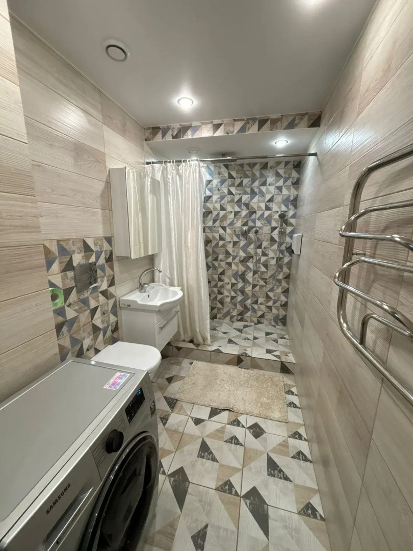 на улице Павлова 28