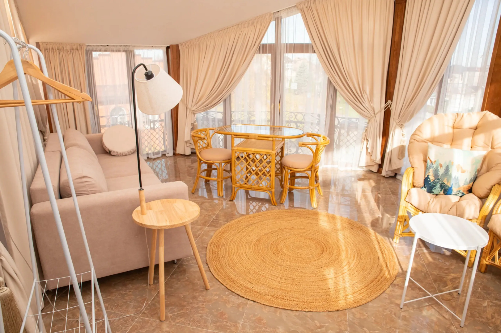 Апартаменты с видом на горы в оздоровительном центре Река Жизни