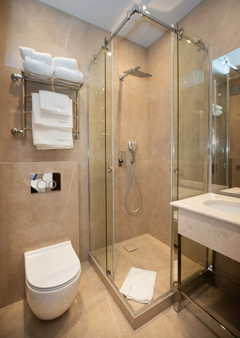 Отель Муниб