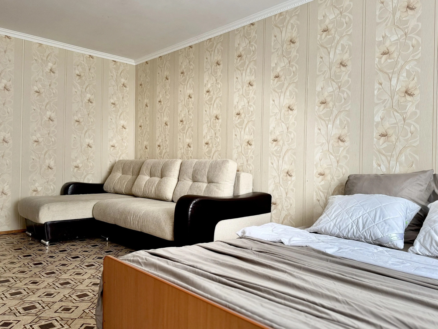 Квартира 1-й микрорайон 2