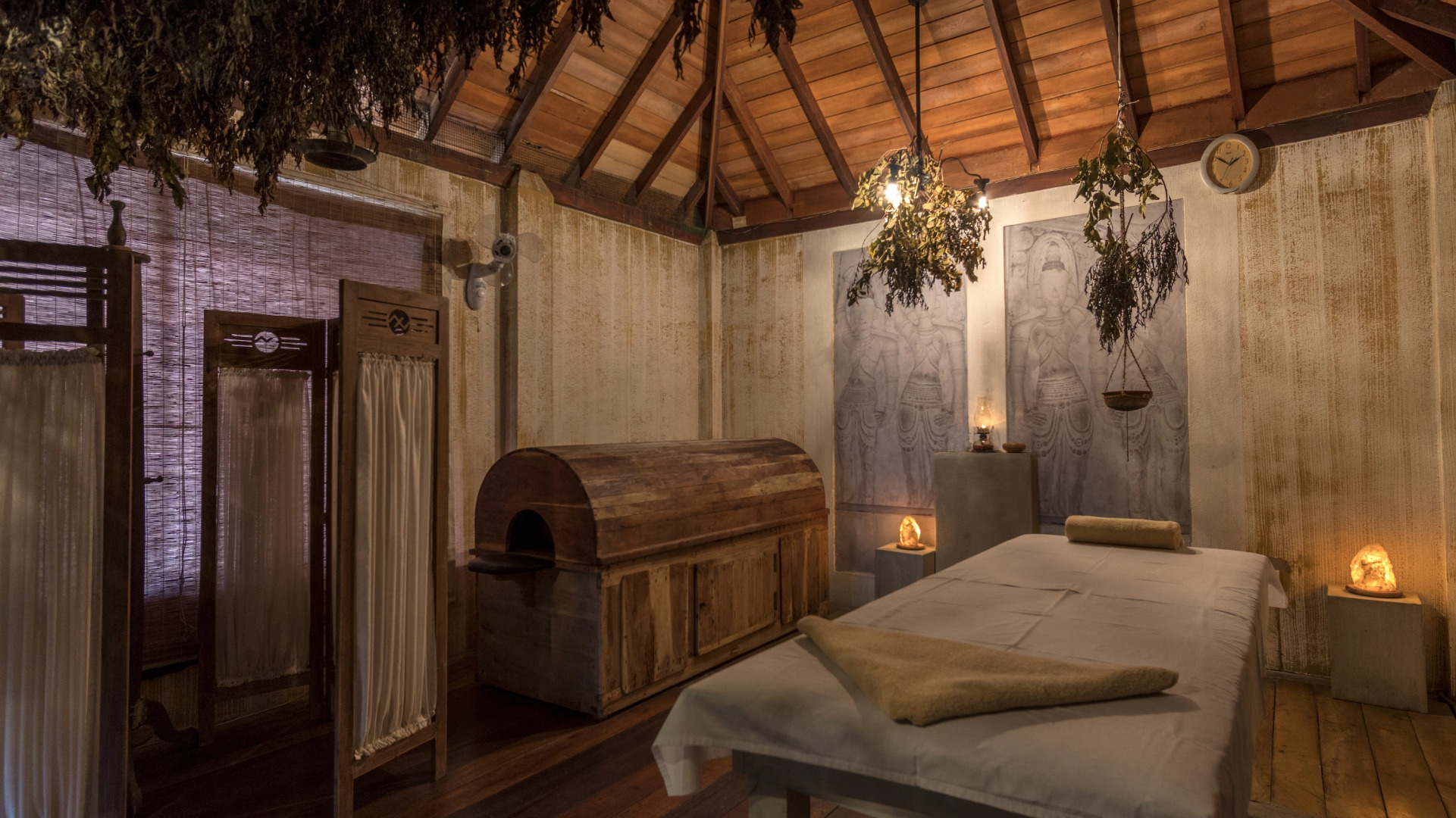 Отель The Lady Hill