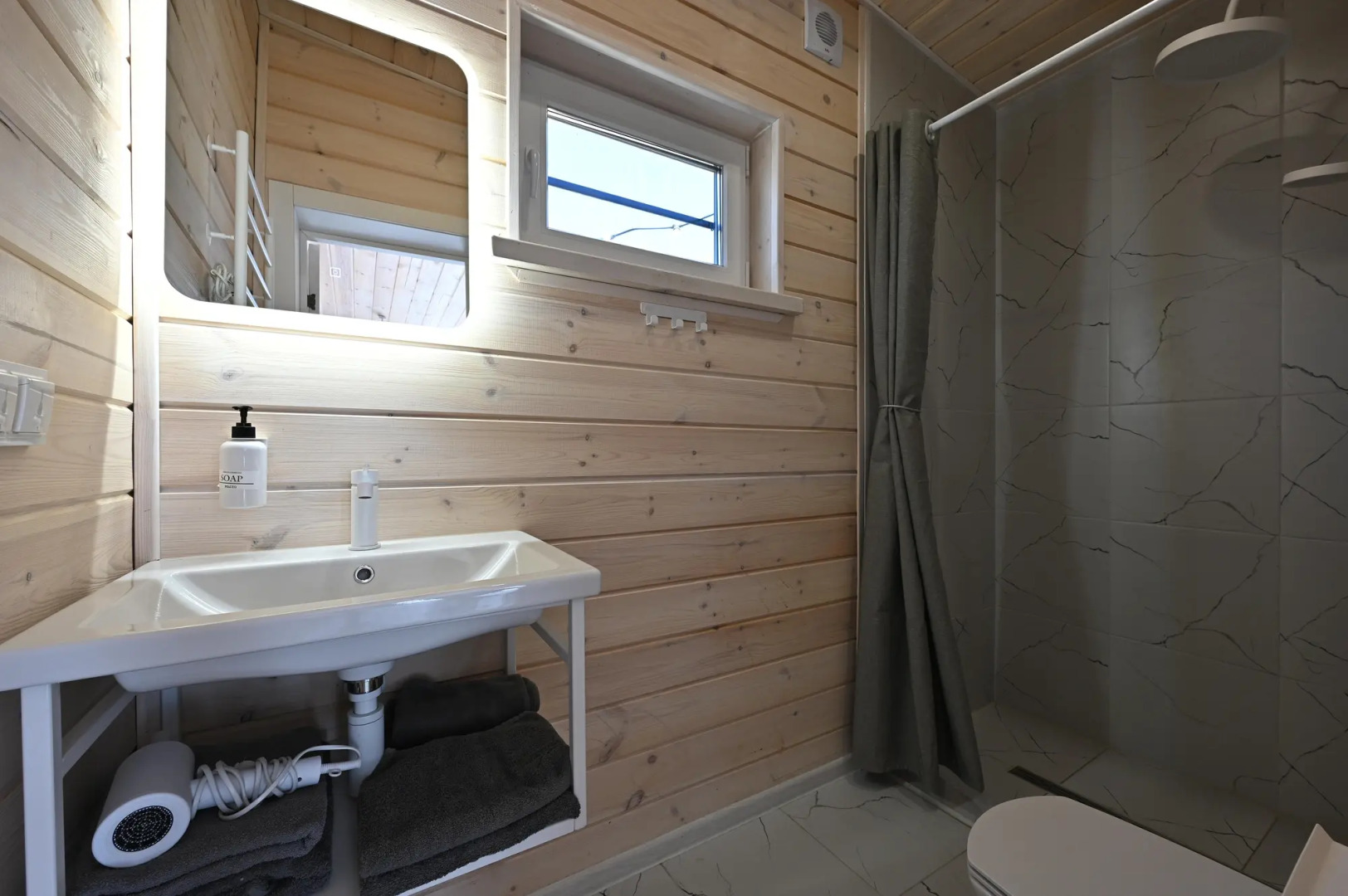 Отель Река&Песок