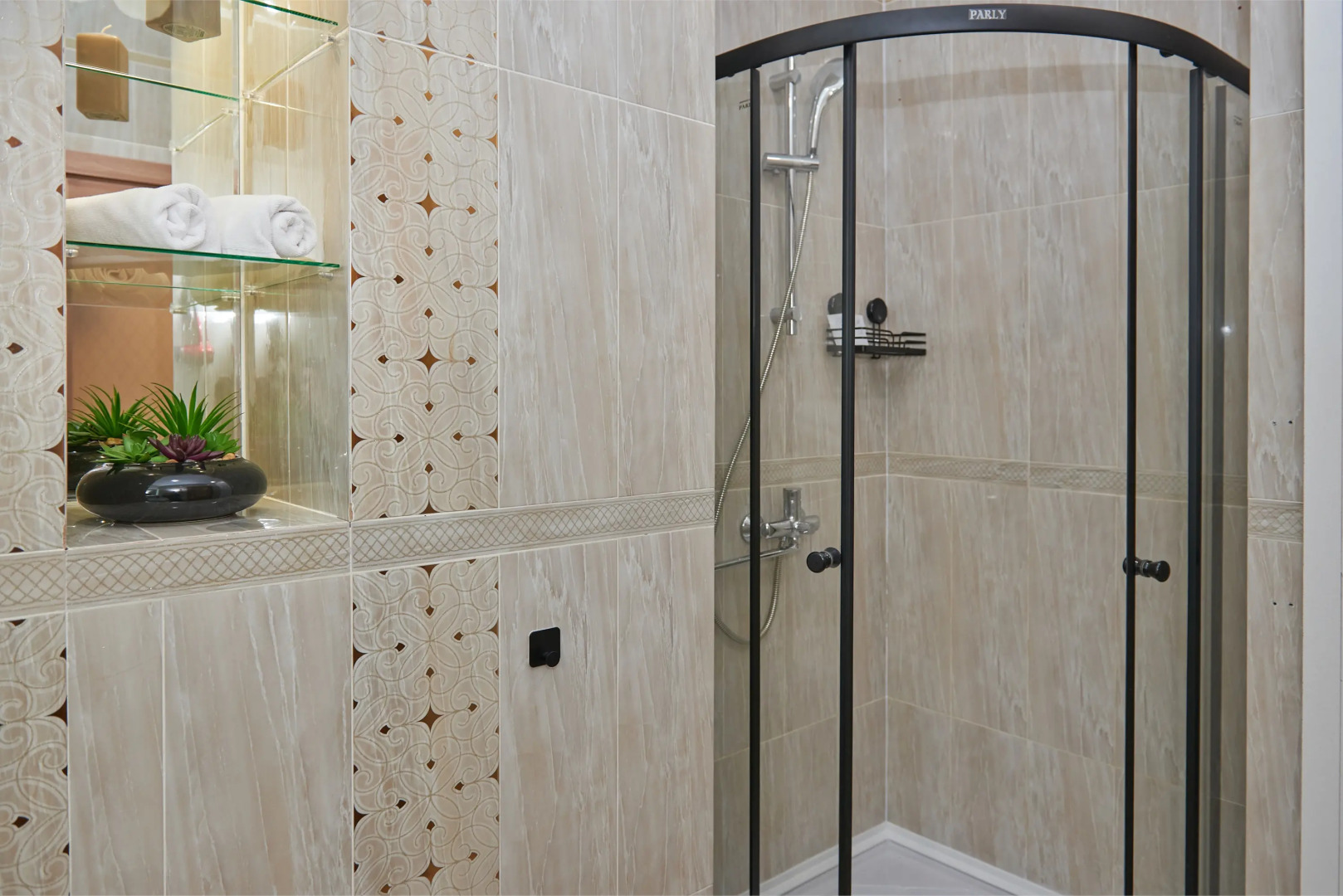 Апартаменты HOROMY с дизайнерским ремонтом и потрясающим видом