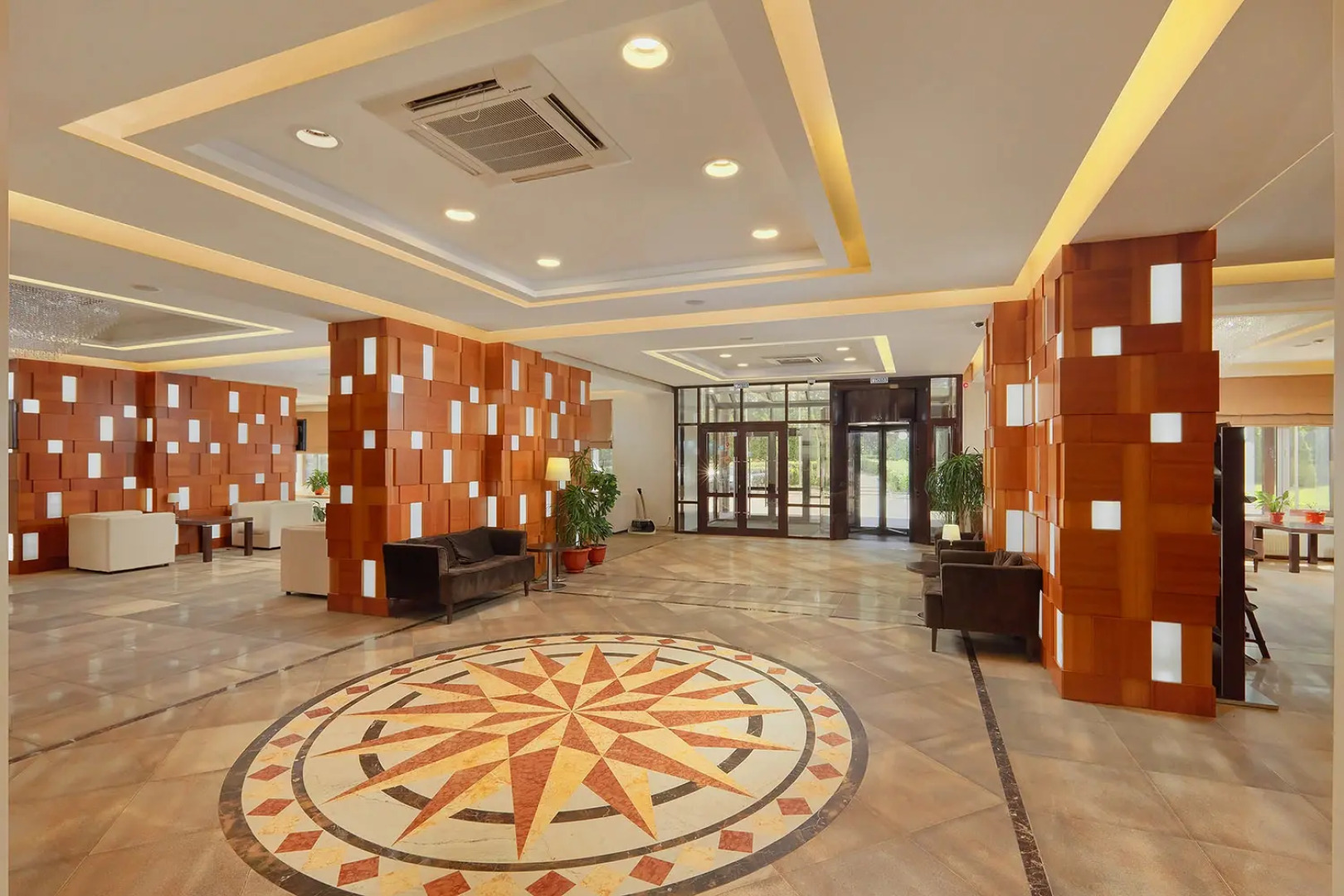 AZIMUT Отель Саранск