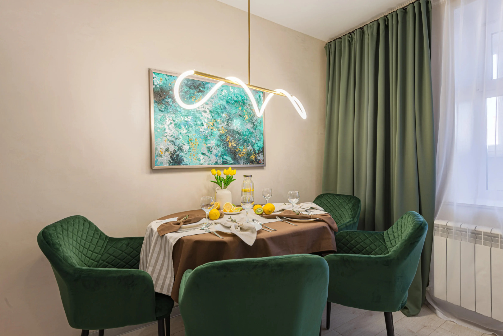 Квартира 1-к в центре на Н.Рождественского 1 от RentAp, 4 сп.места