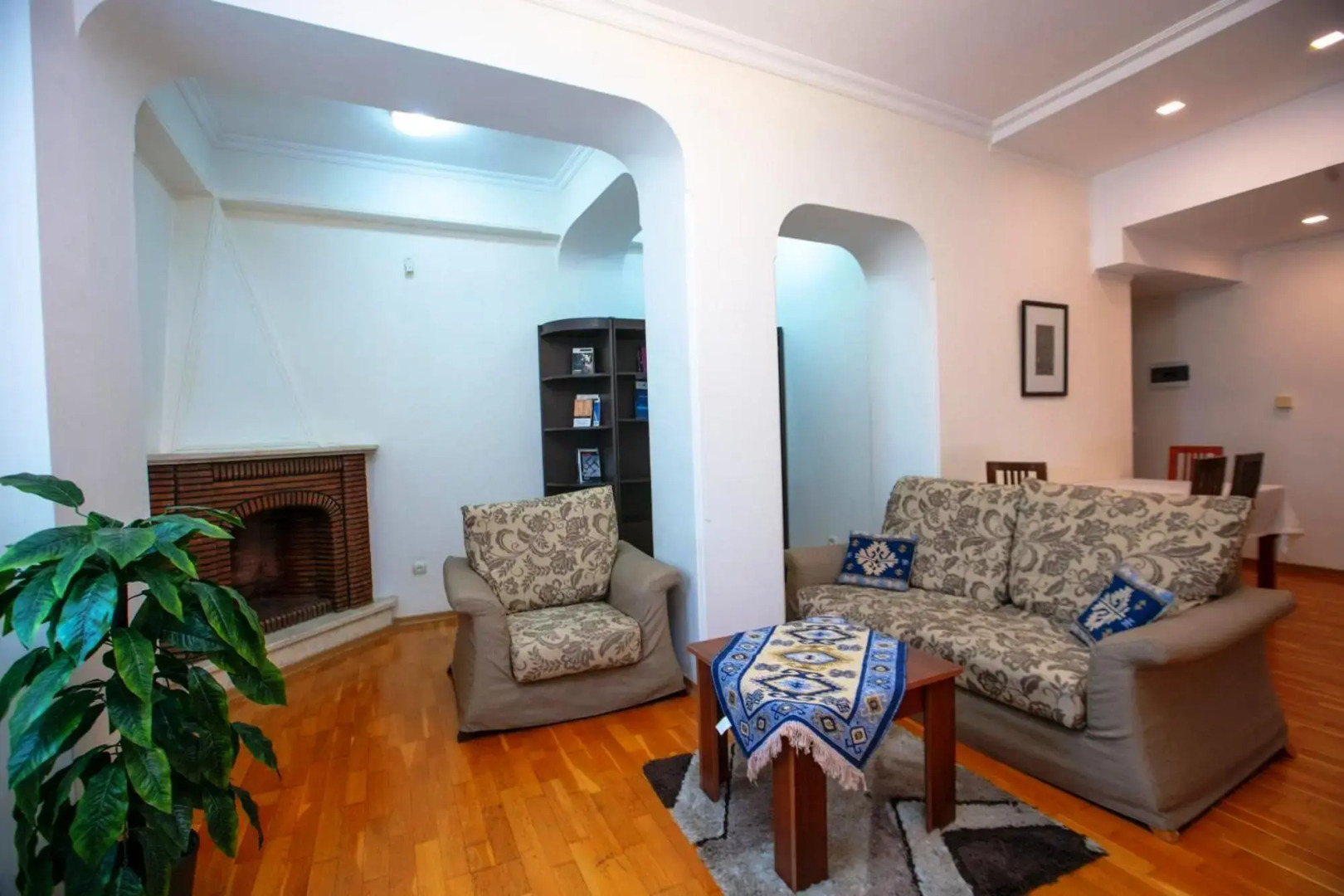 Апарт-отель Old City Hatefi