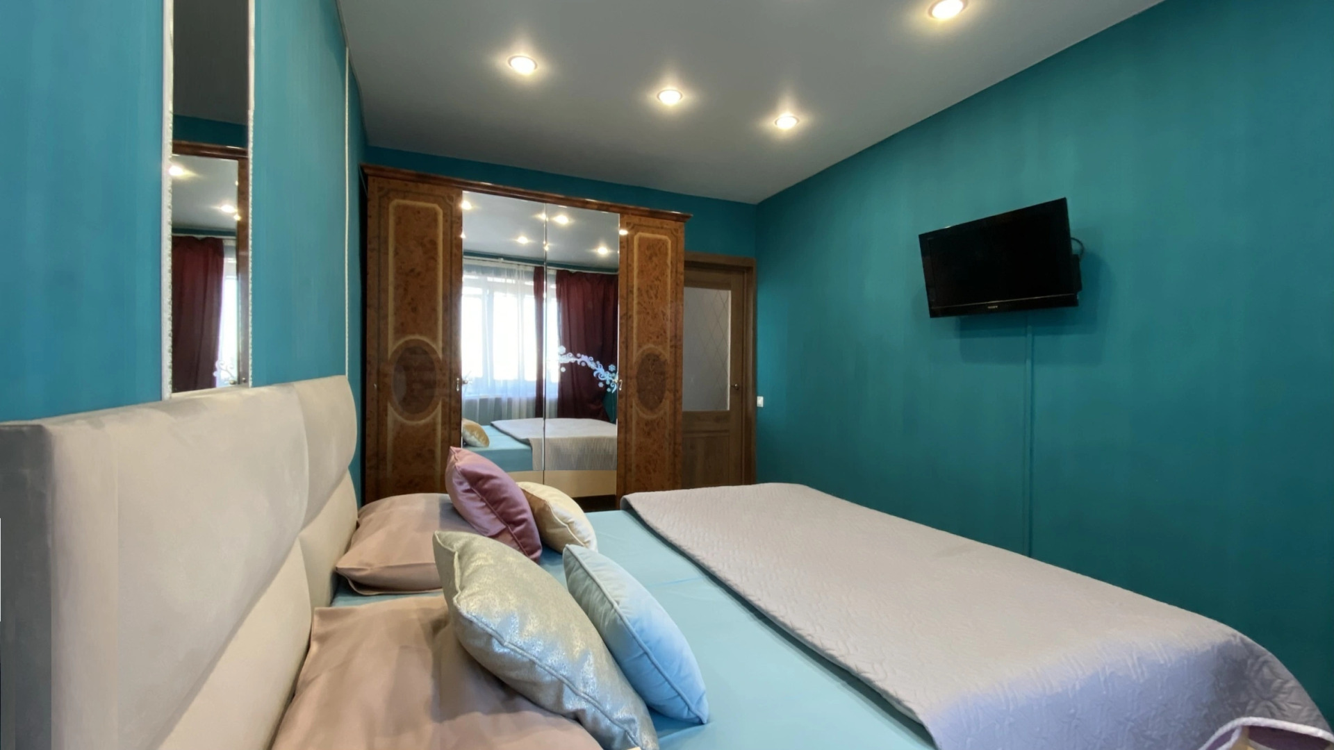 Апартаменты ИннХоум на Ленина 38