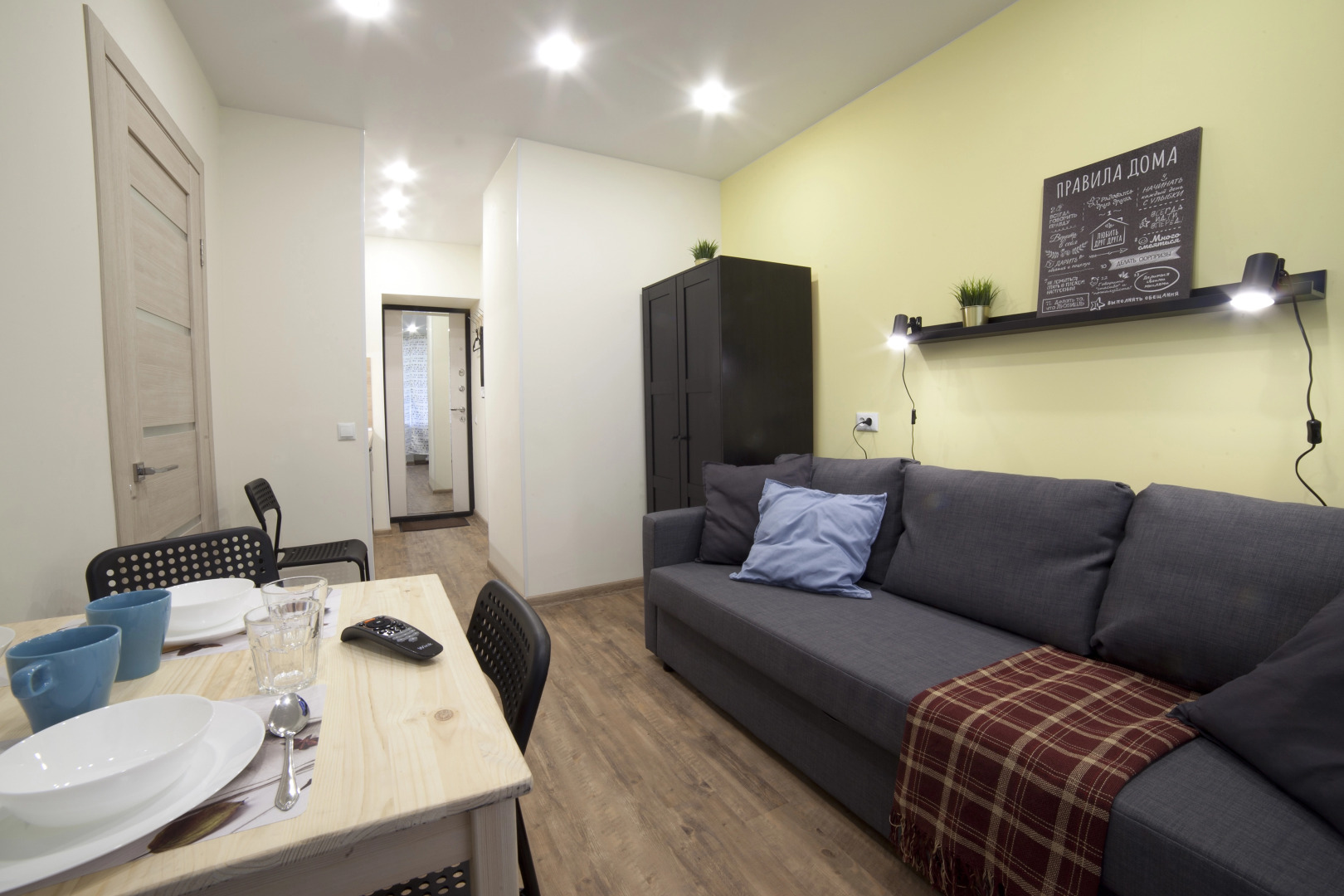 Квартира Серафимовича 1/4-6