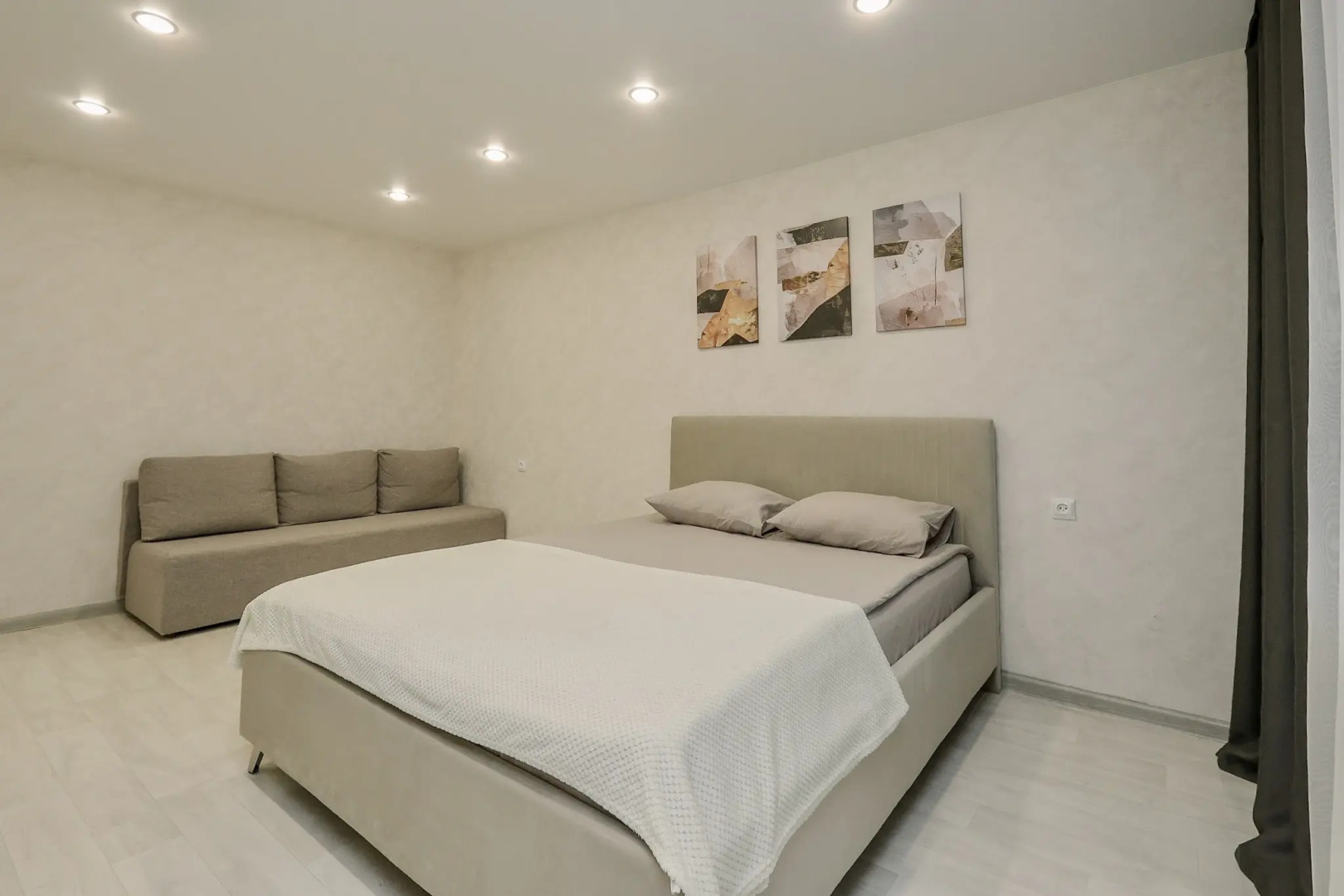 Апартаменты Privi House на Удмуртской 206