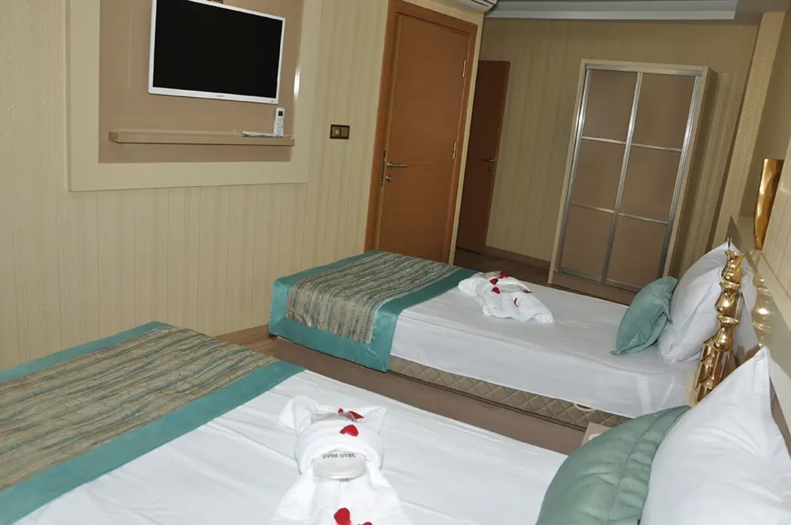 Evim Hotel