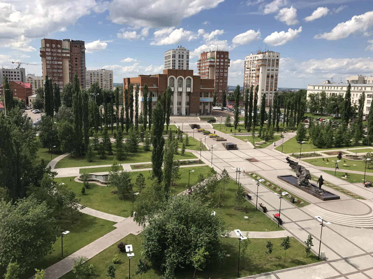 Квартира на Мустая Карима