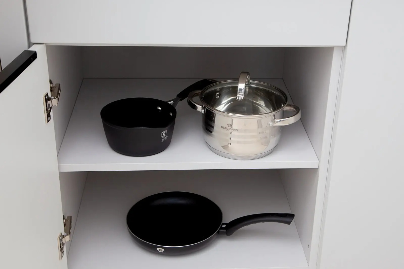 Апартаменты 4Кайф Kristall Studio с видом на море