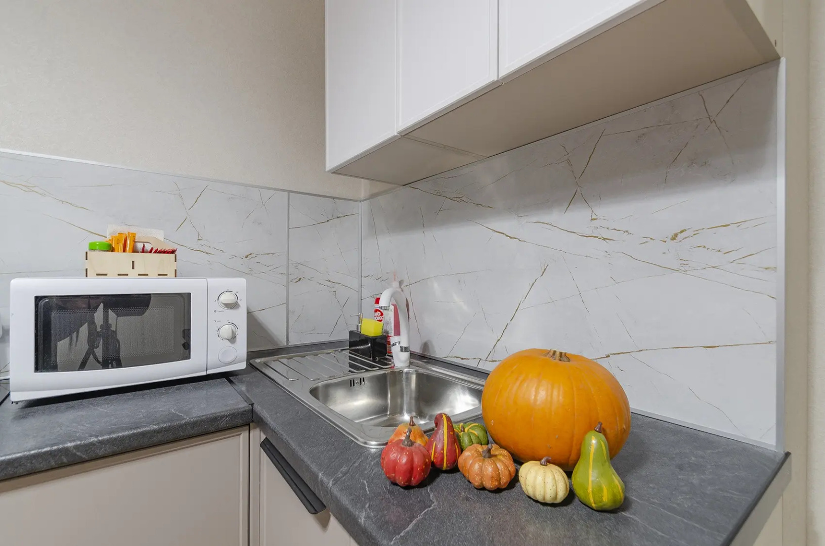 Квартира «1 комнатная на Максима Горького  "Стильная"