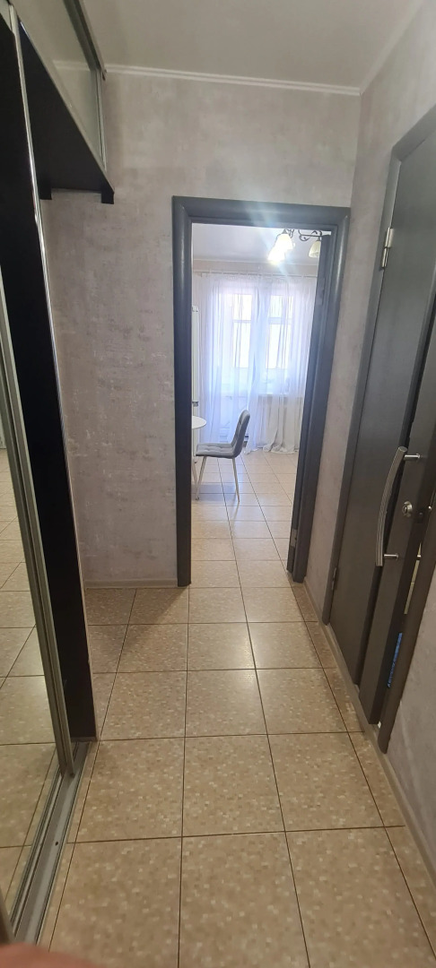 Квартира Уютная в Тихом Районе Возле Центра Города