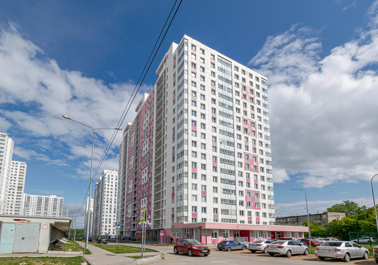 Квартира Двухкомнатная у Комсомольской площади