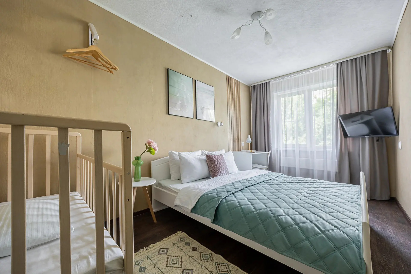 Апартаменты на Улице Усилова 3