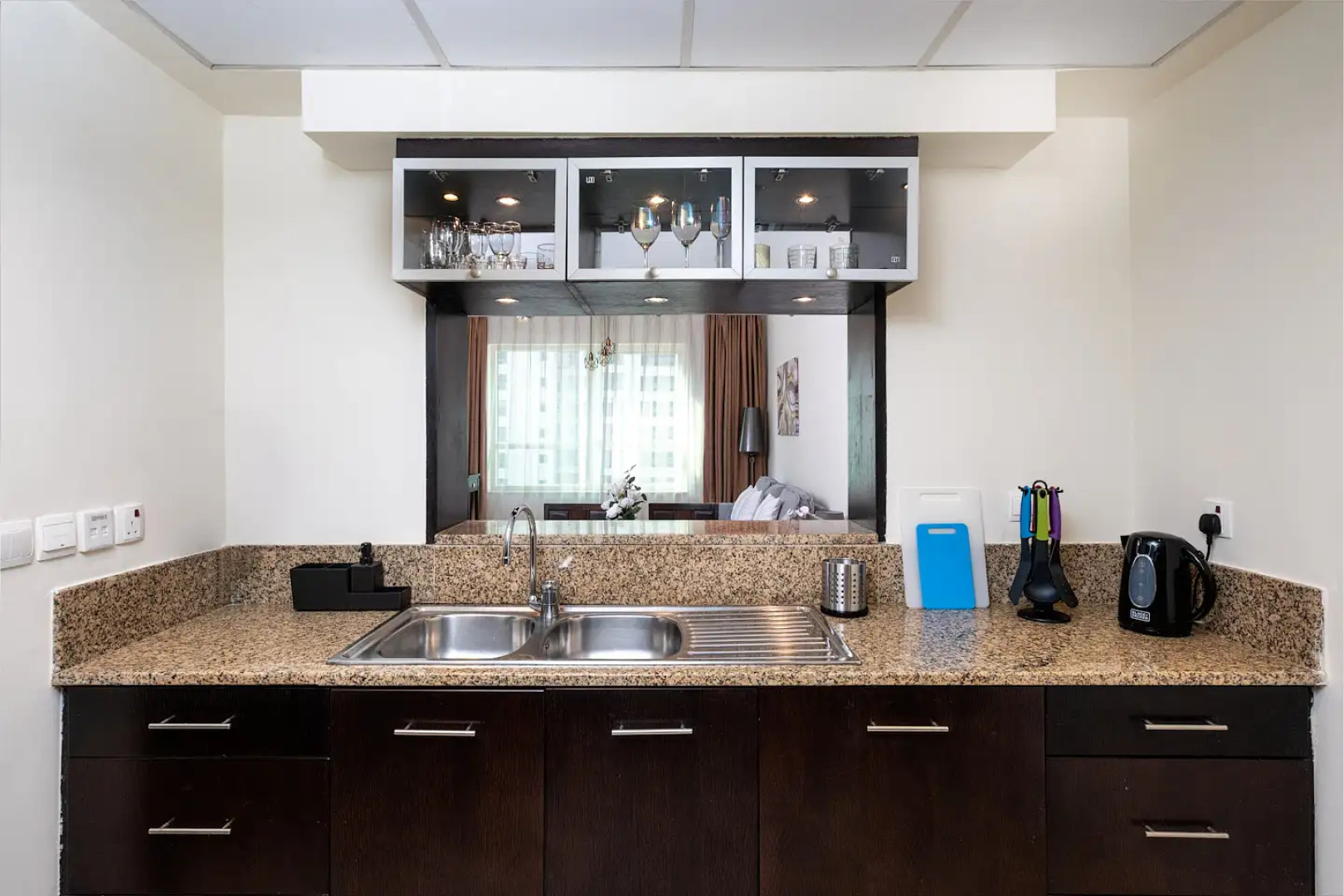 Апартаменты Welcome Home Marina Quays West