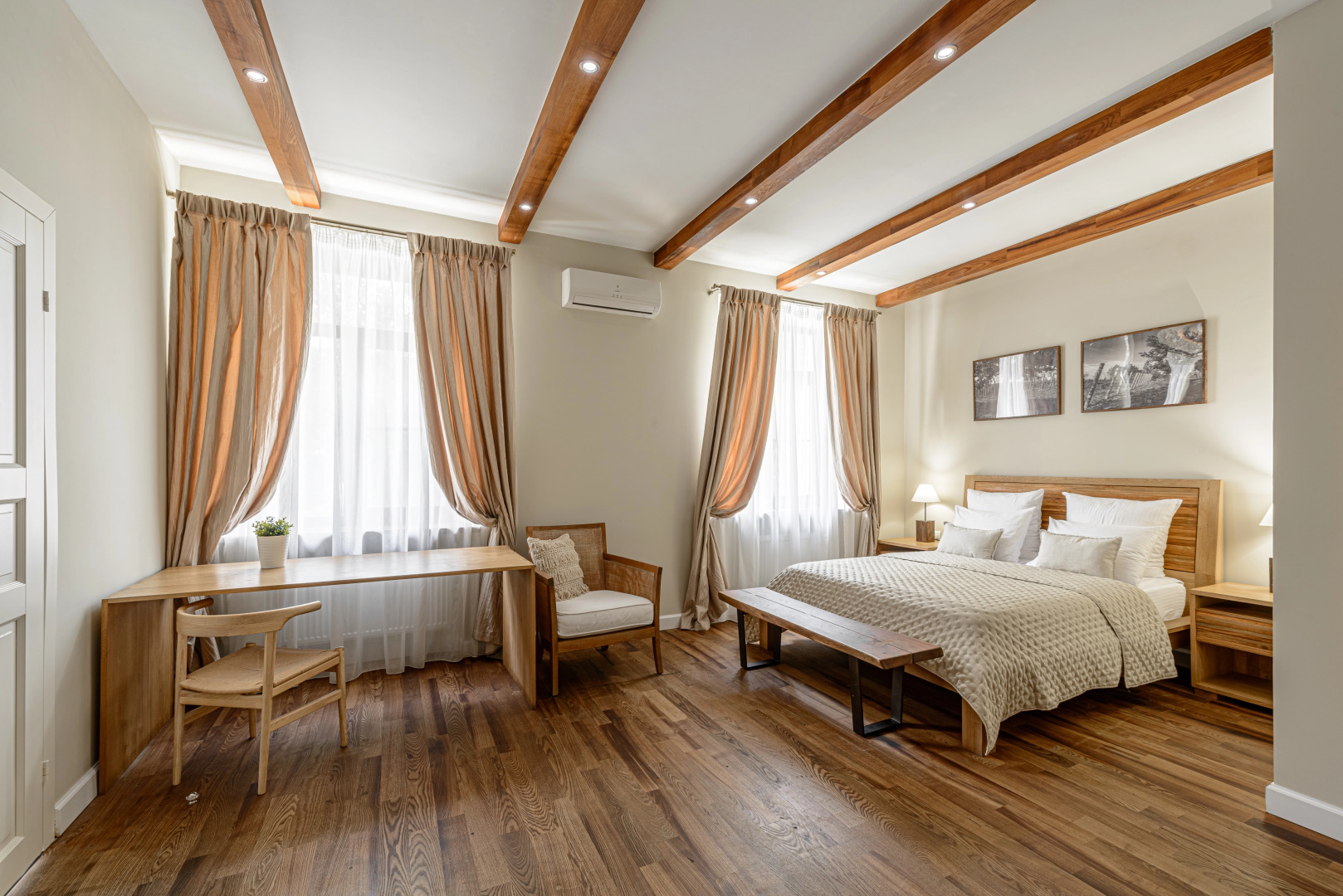 Отель Гермес