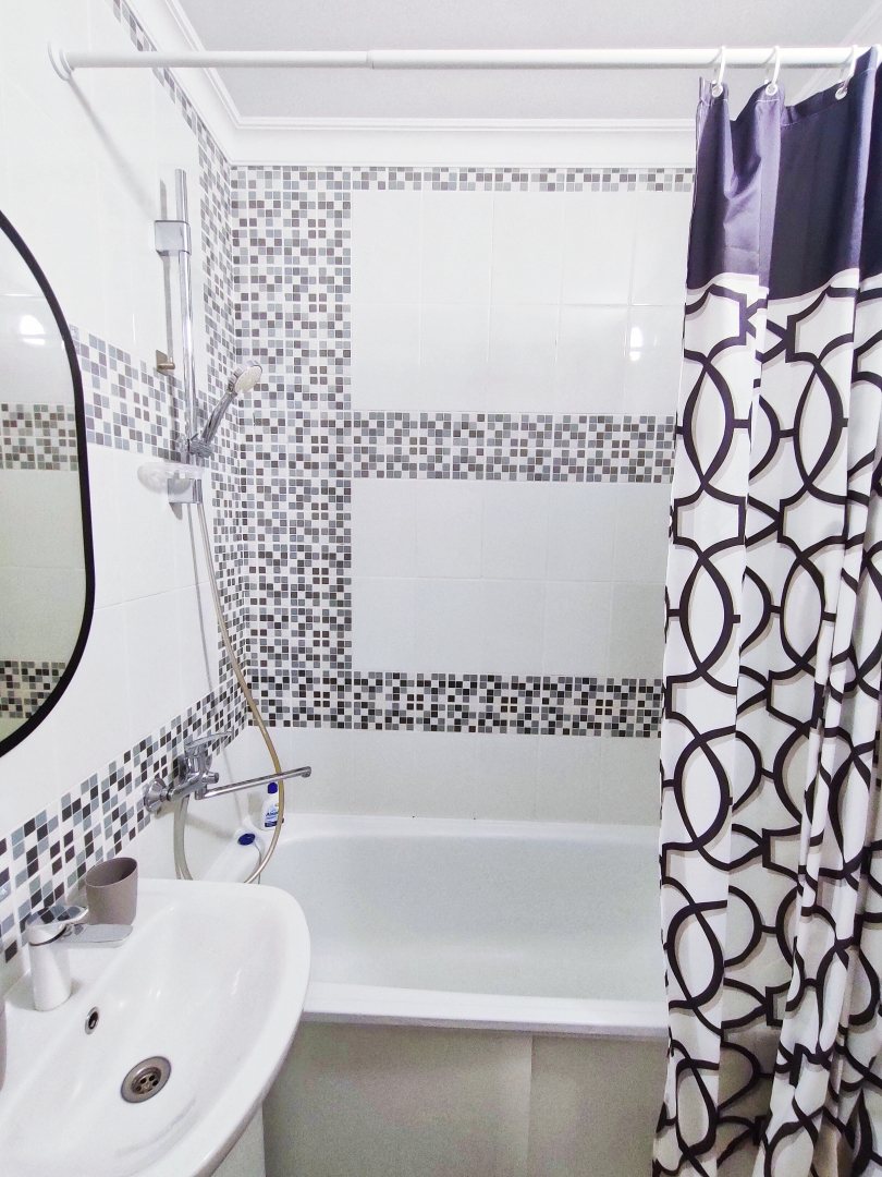 Квартира у ТЦ Кристалл Менделеева 2