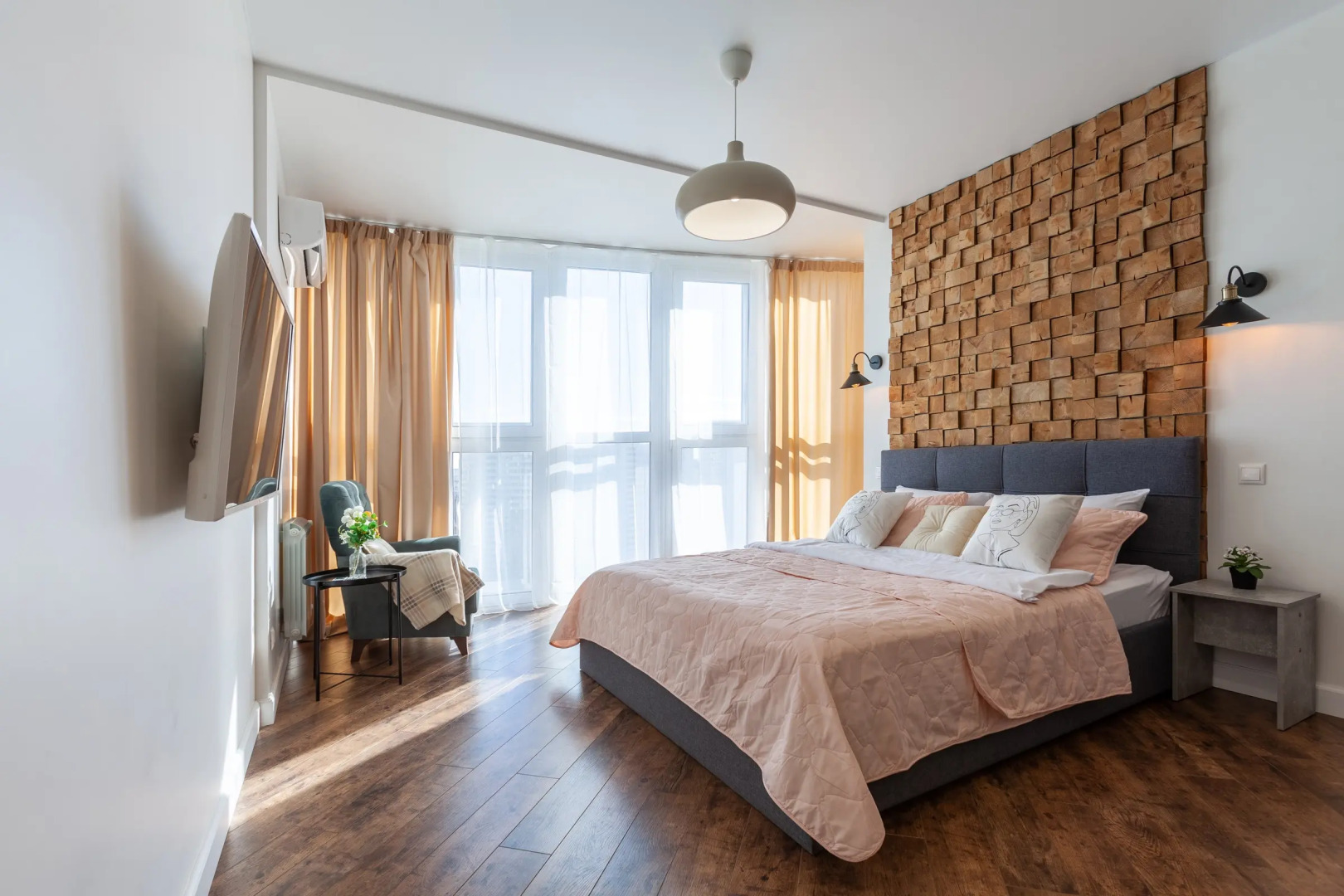 Апартаменты RentPlaza c панорамным видом на город