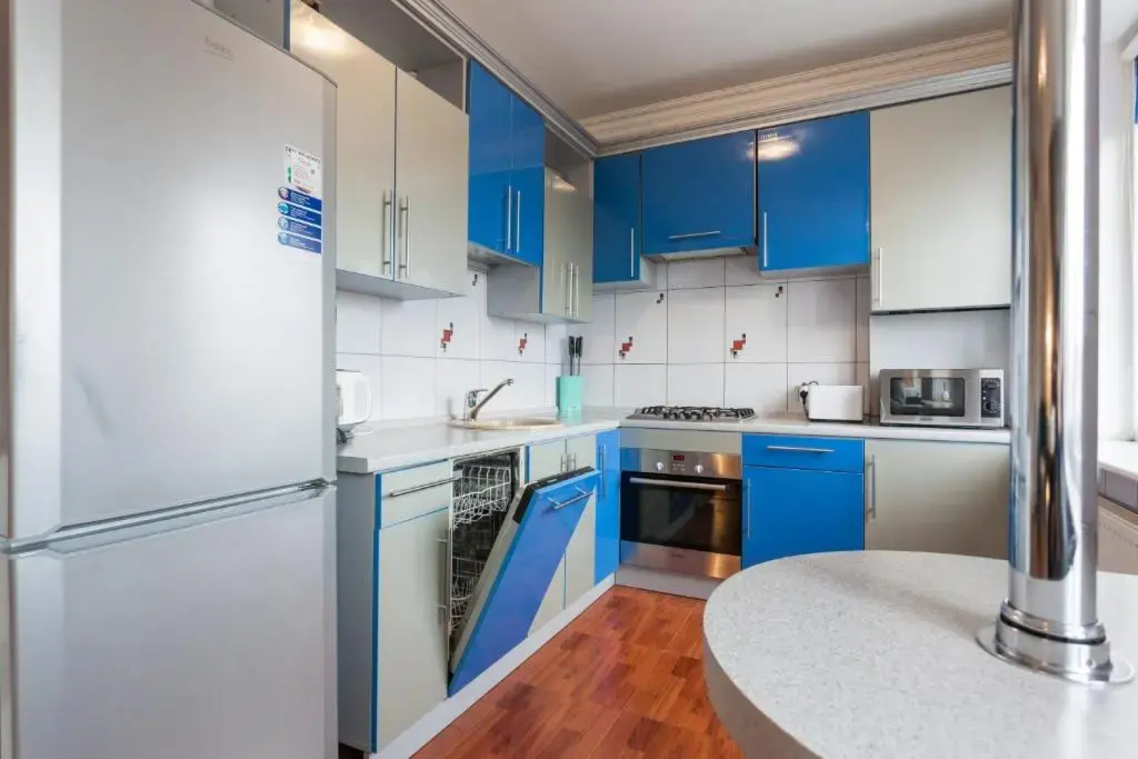 Апартаменты Трёхкомнатный Пентхаус, Южный вокзал,Колибри#27/13