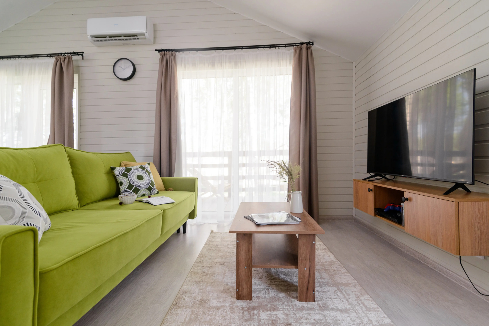 Частный дом Simple Life Home 232