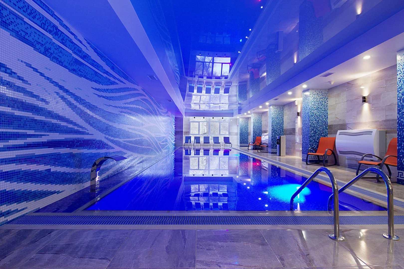 Отель Хрустальный Resort & Spa