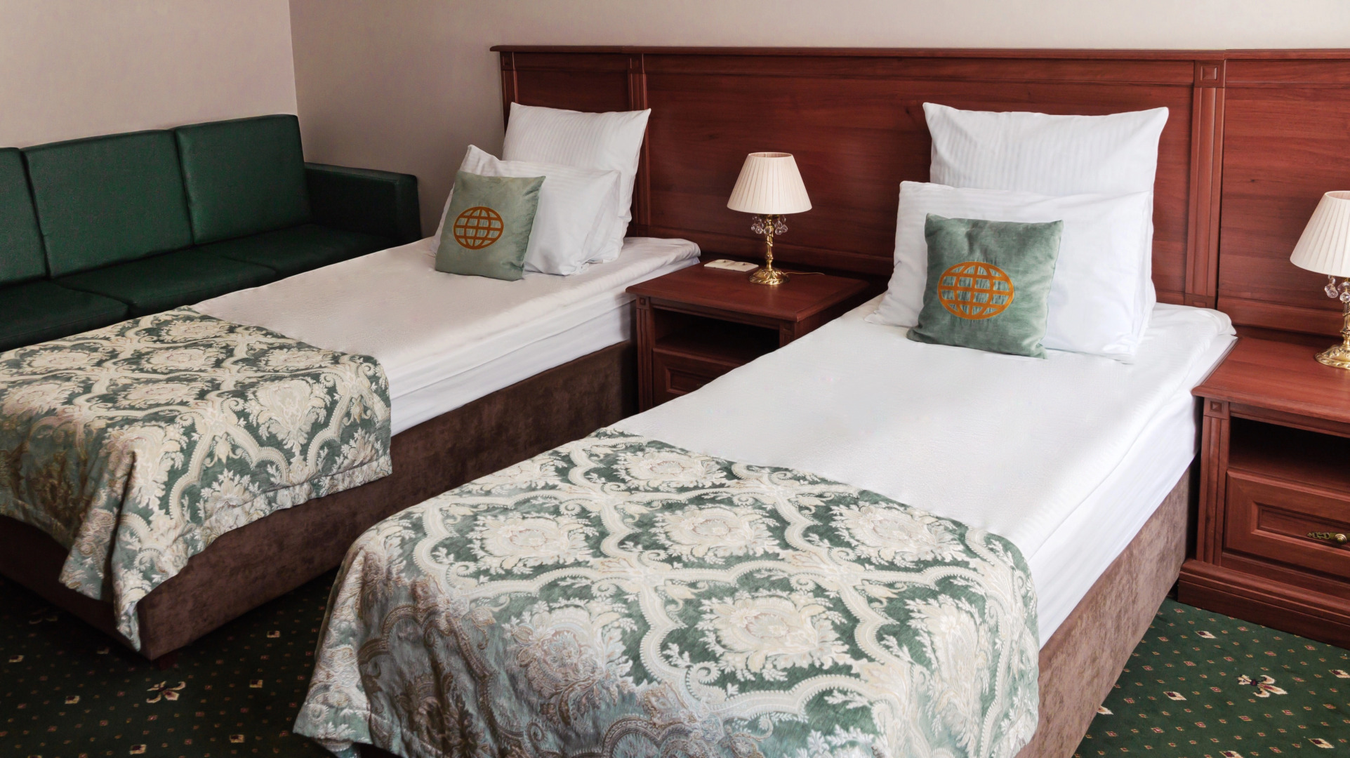 Отель Меншиков