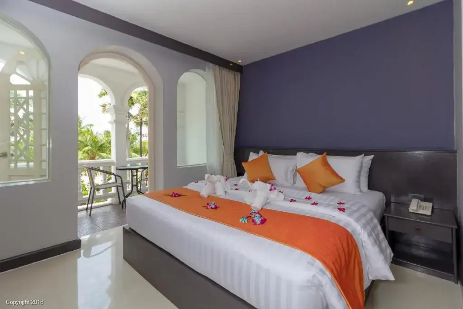 Отель Modern Living Residence  Phuket Patong