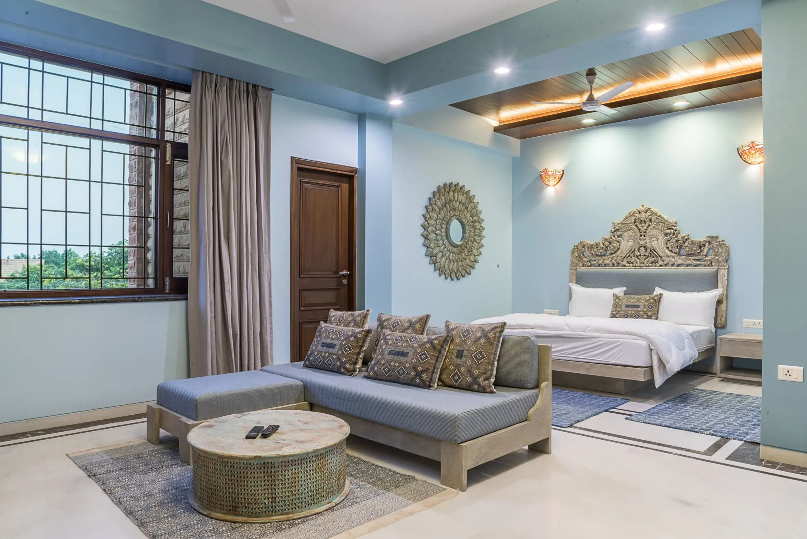 Отель The Almond Tree