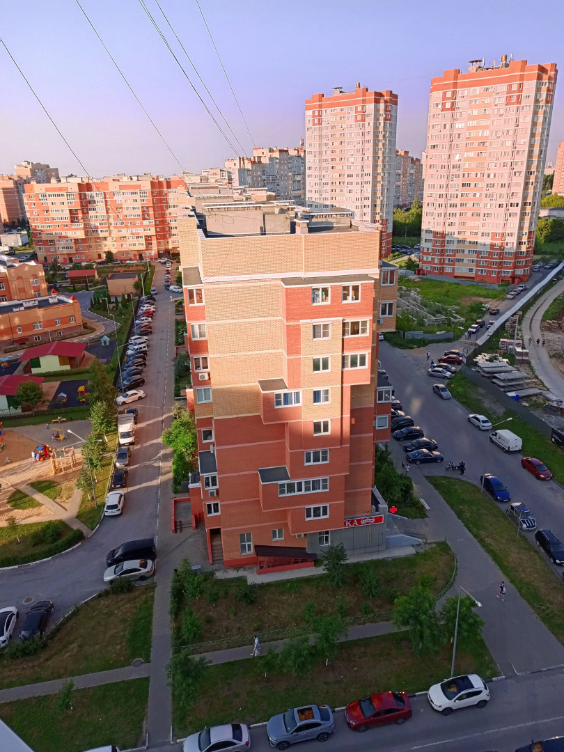 Апартаменты Уютные в высотке на Университетском Lion Apart