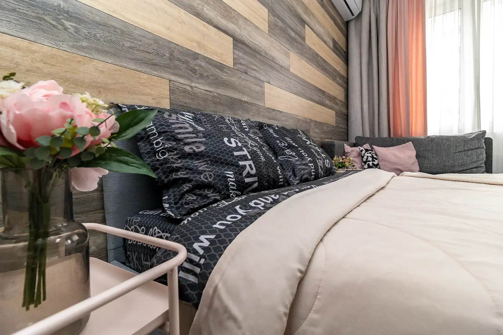 Апартаменты Mango Апартаменты на Конгрессной ВКК Экспоград Юг