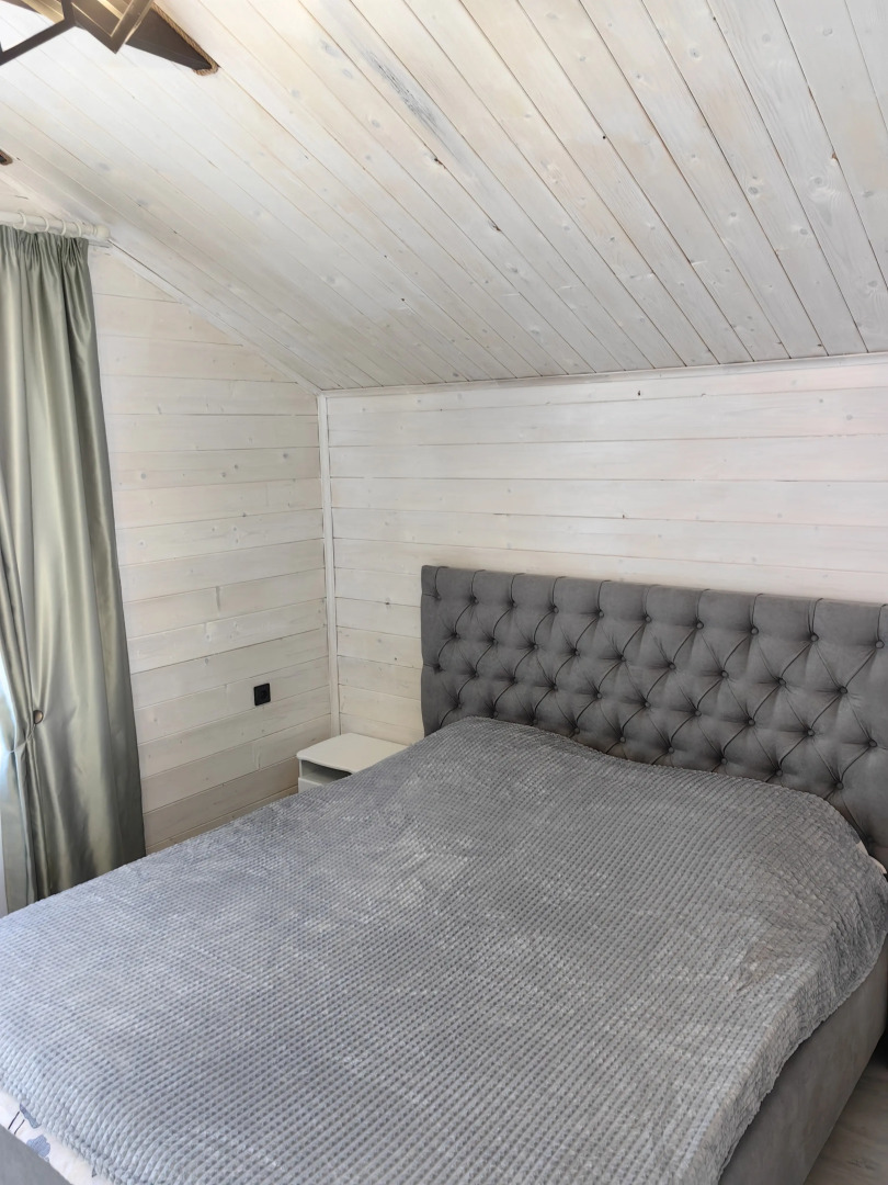 Частный дом На берегу Реки с баней