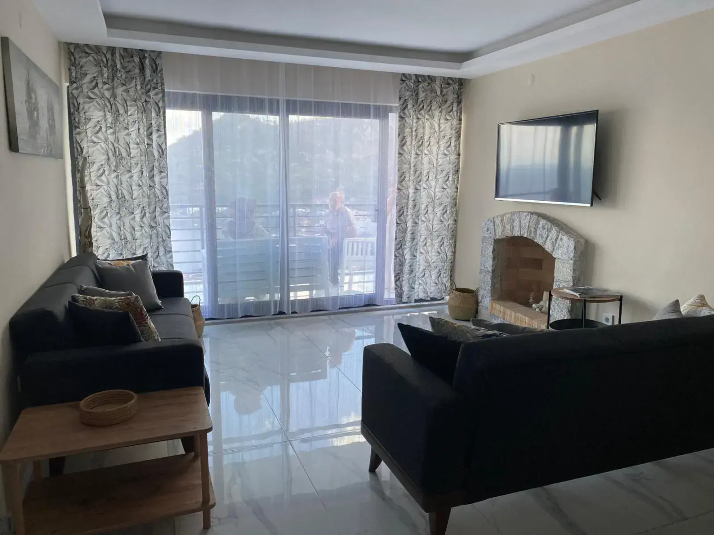 Апартаменты Serena Suit Apartment