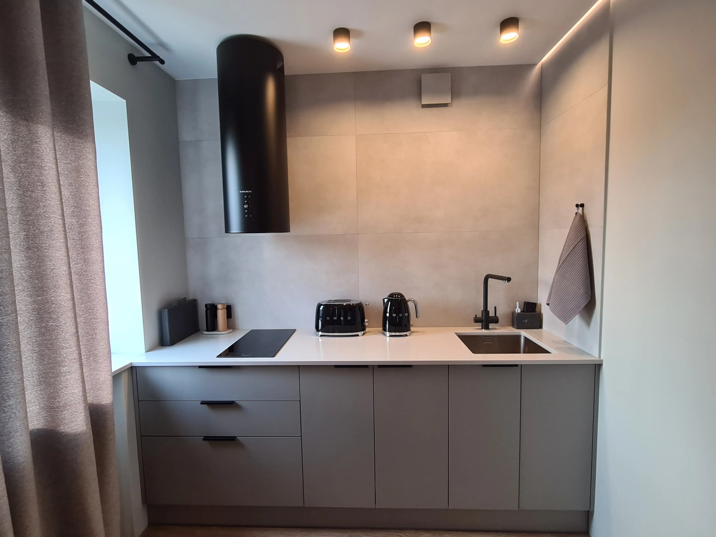 Квартира новая в центре RomanovApart