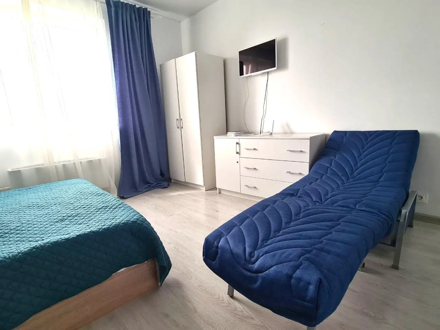 Апартаменты Runway Apartments