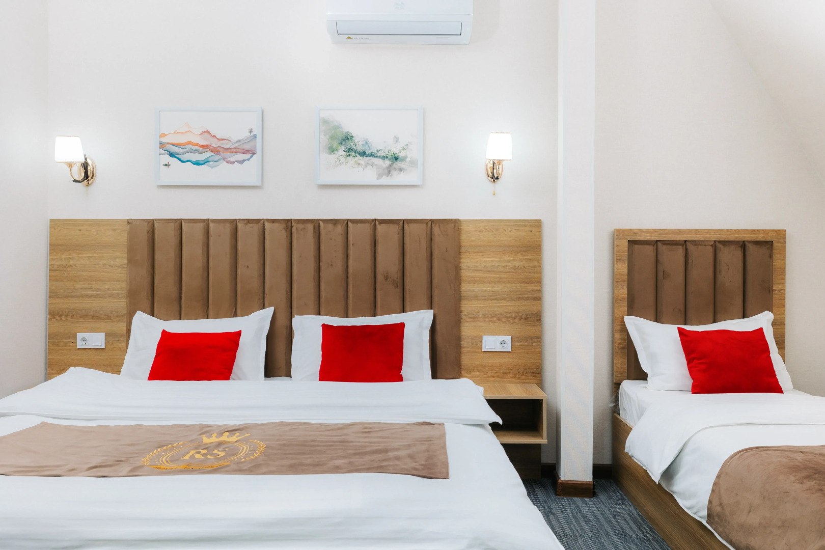 Отель Royal Sebzor Expo