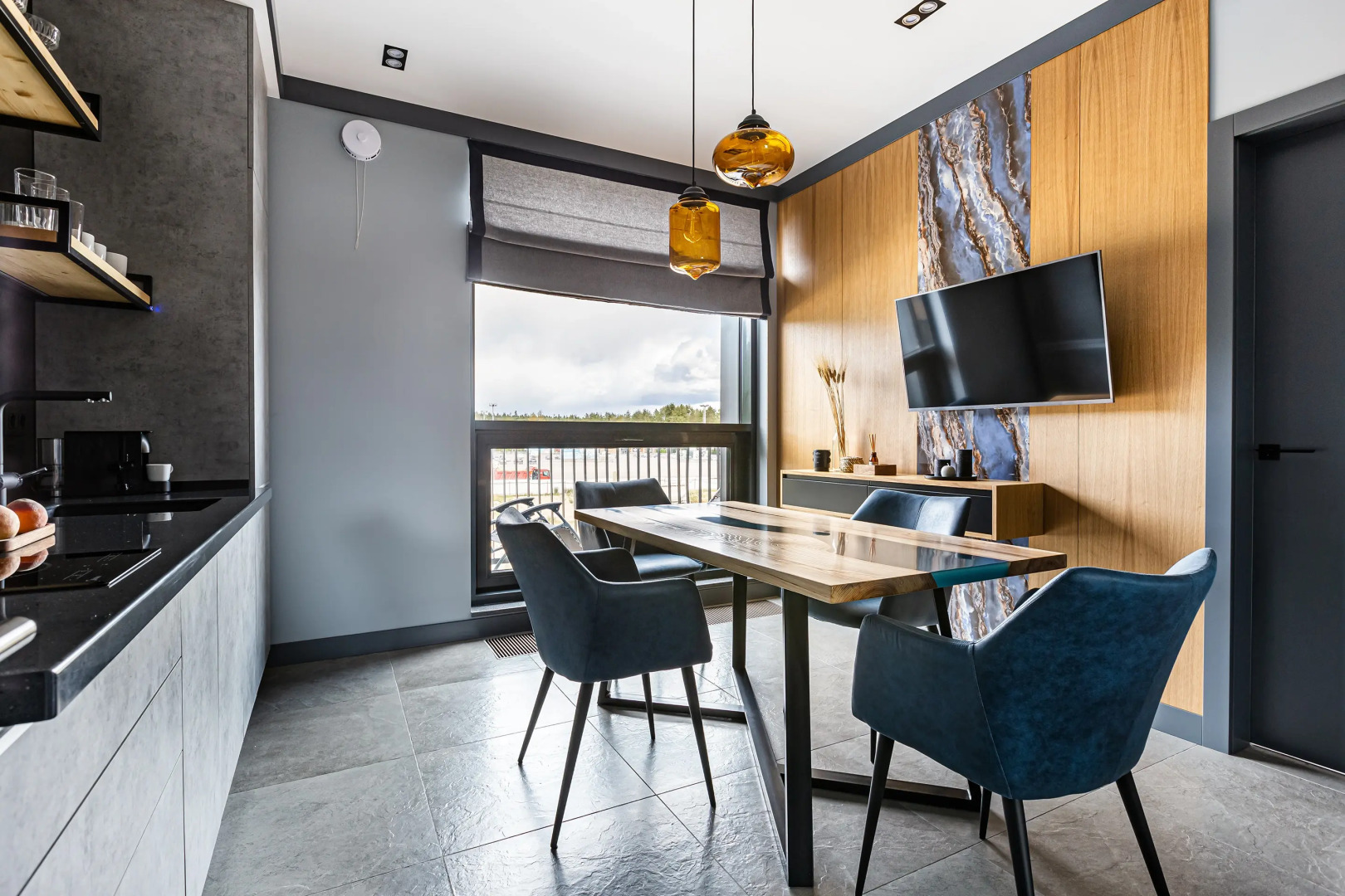 Апартаменты Leon Estate Apartments B23