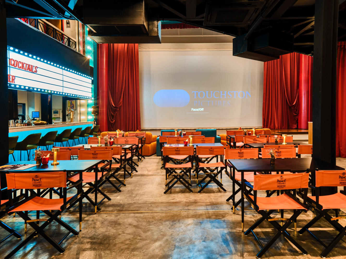 Отель Prince Theatre Heritage Stay