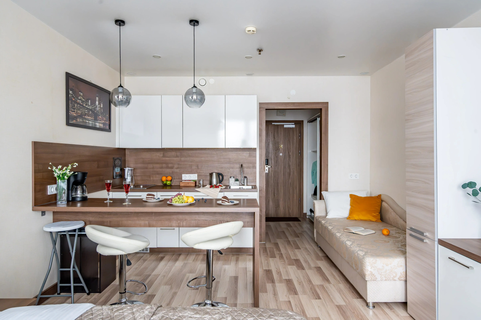 Апартаменты Yes SutkiLive у М.Проспект Просвещения