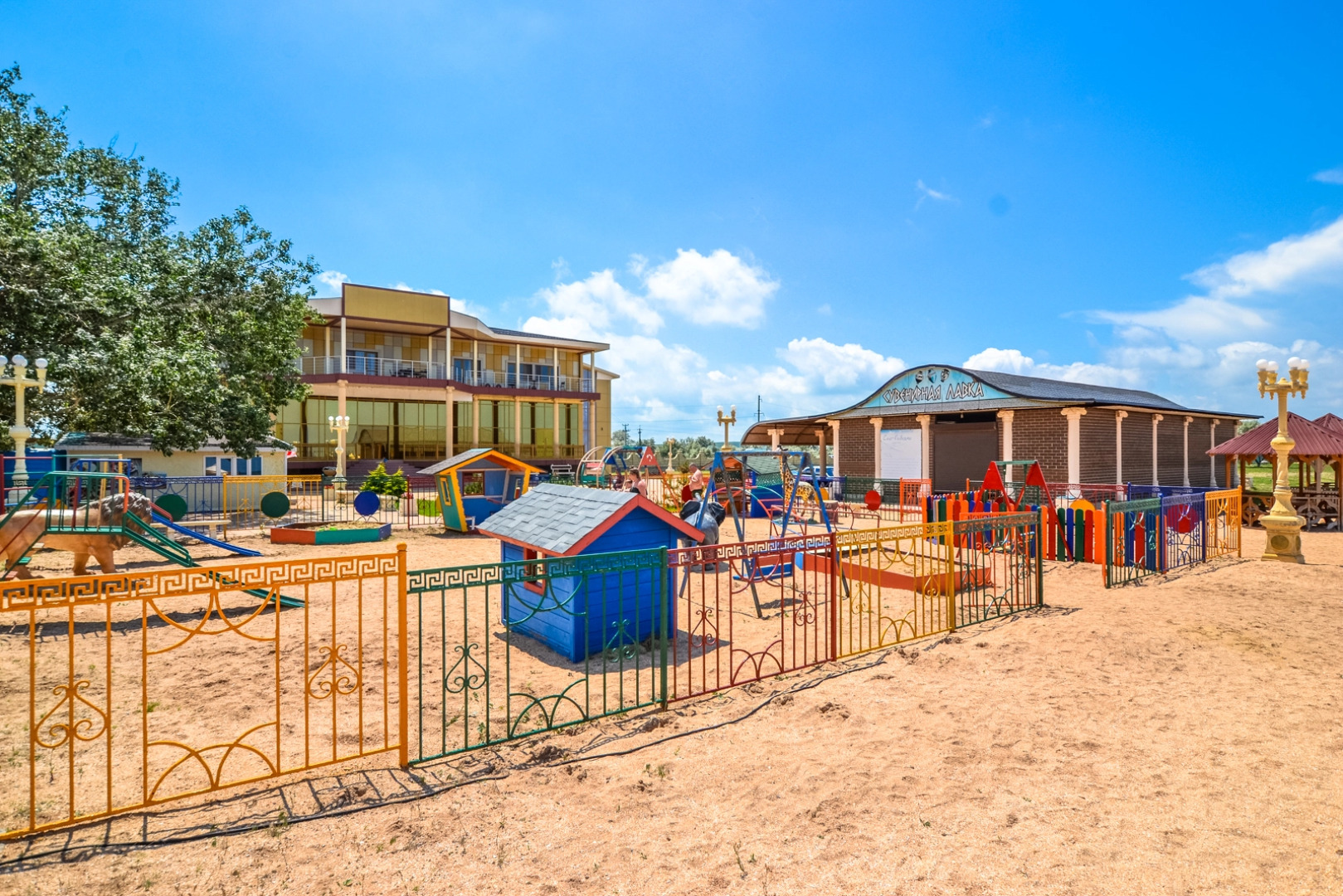 Отель Посейдон