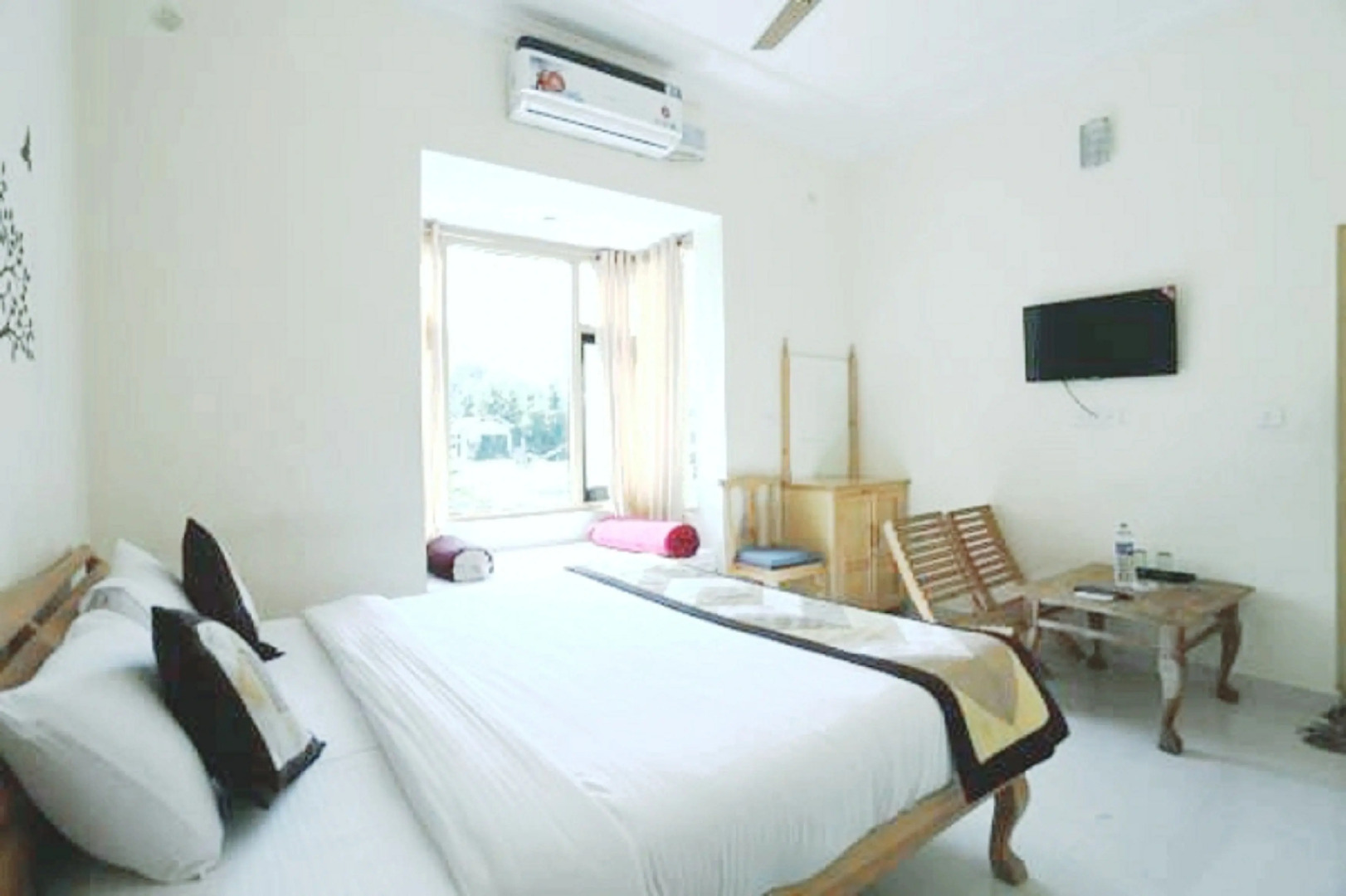 Отель The Country Side Resort