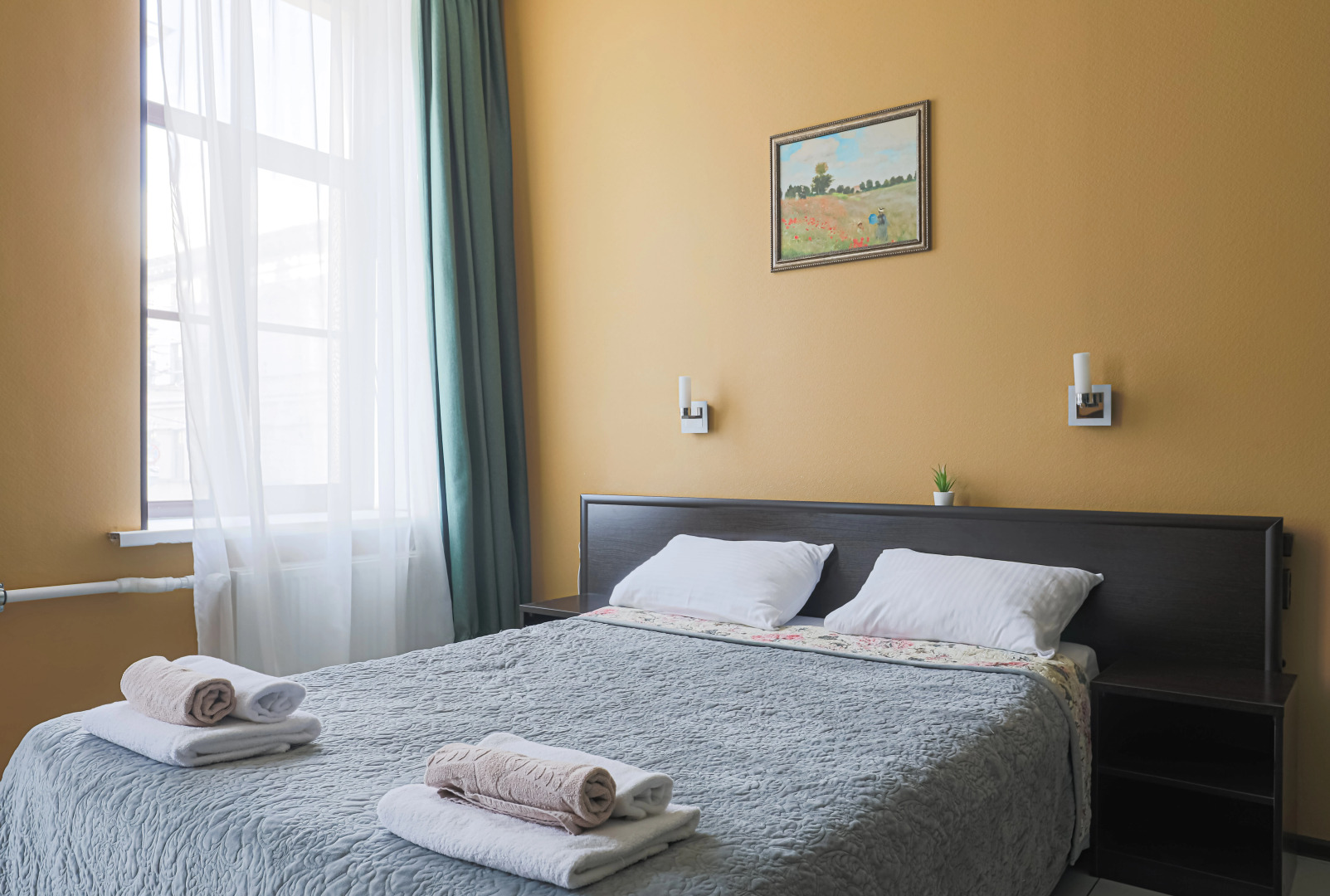 Отель Паруса