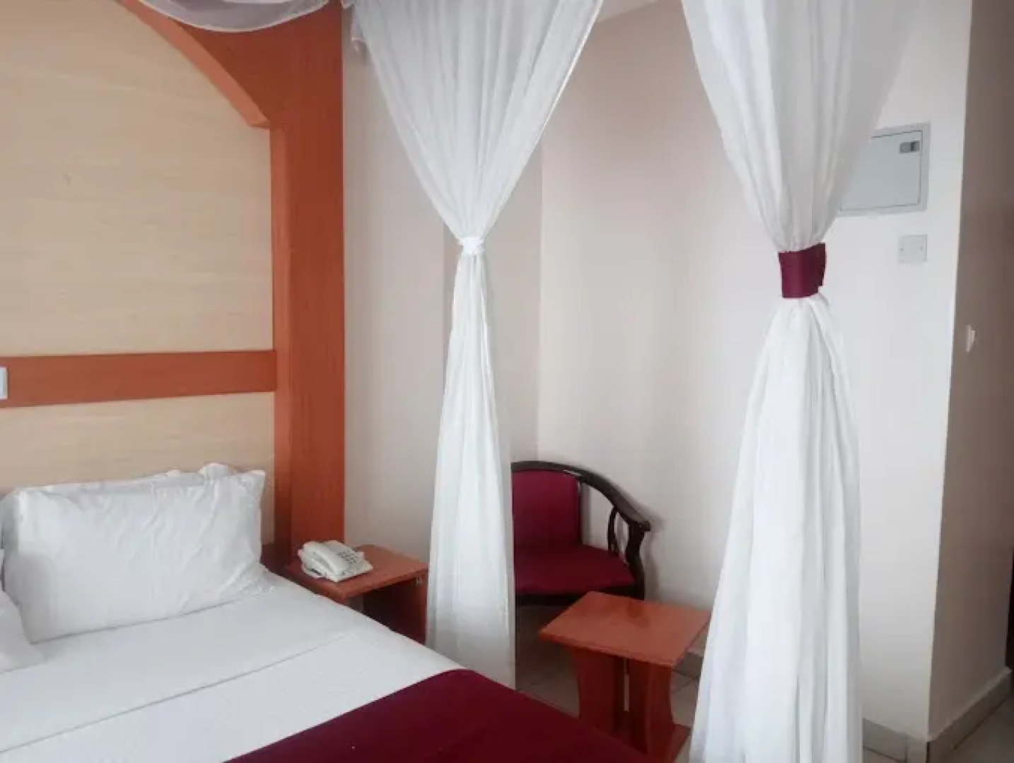 Отель Cold Springs Hotel - Homabay