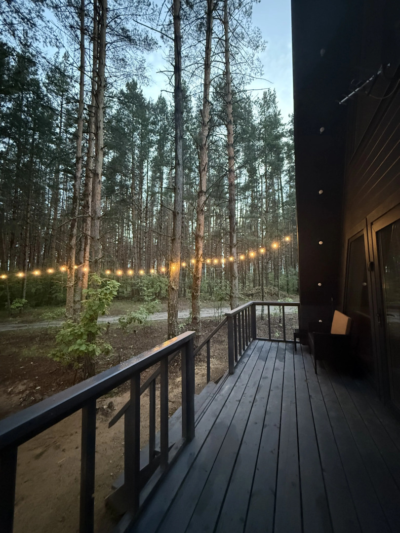 Частный дом Афрейм на берегу реки Пра