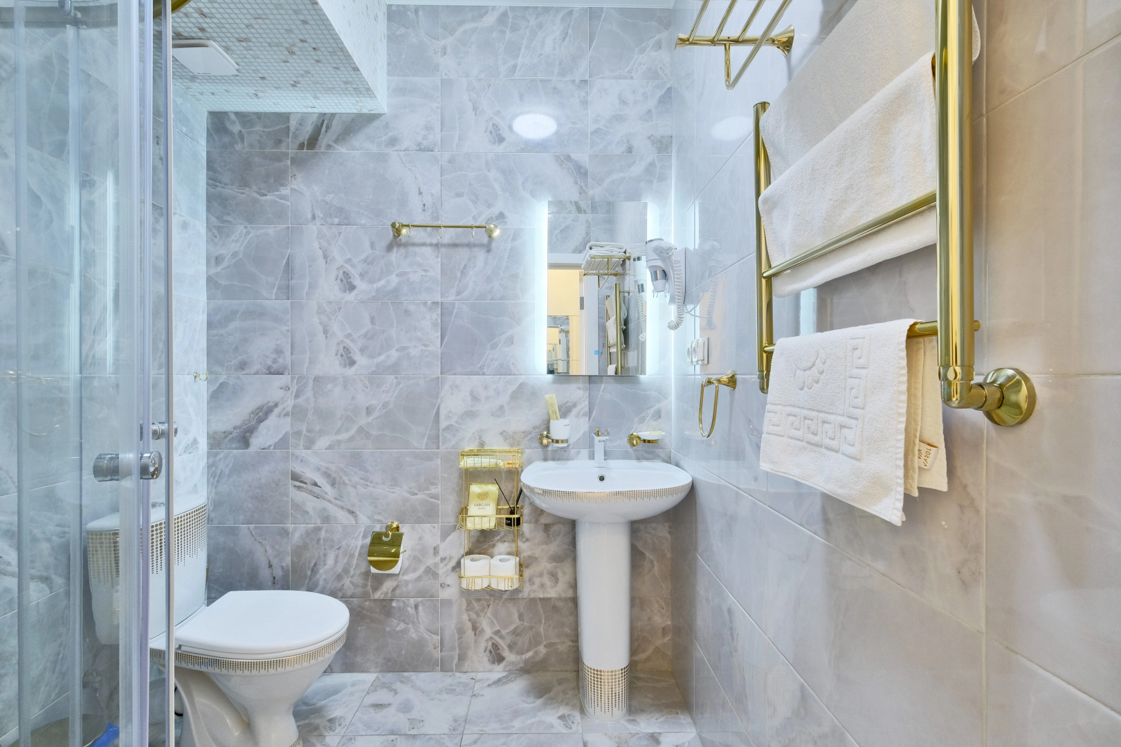 Отель Серенити Премиум