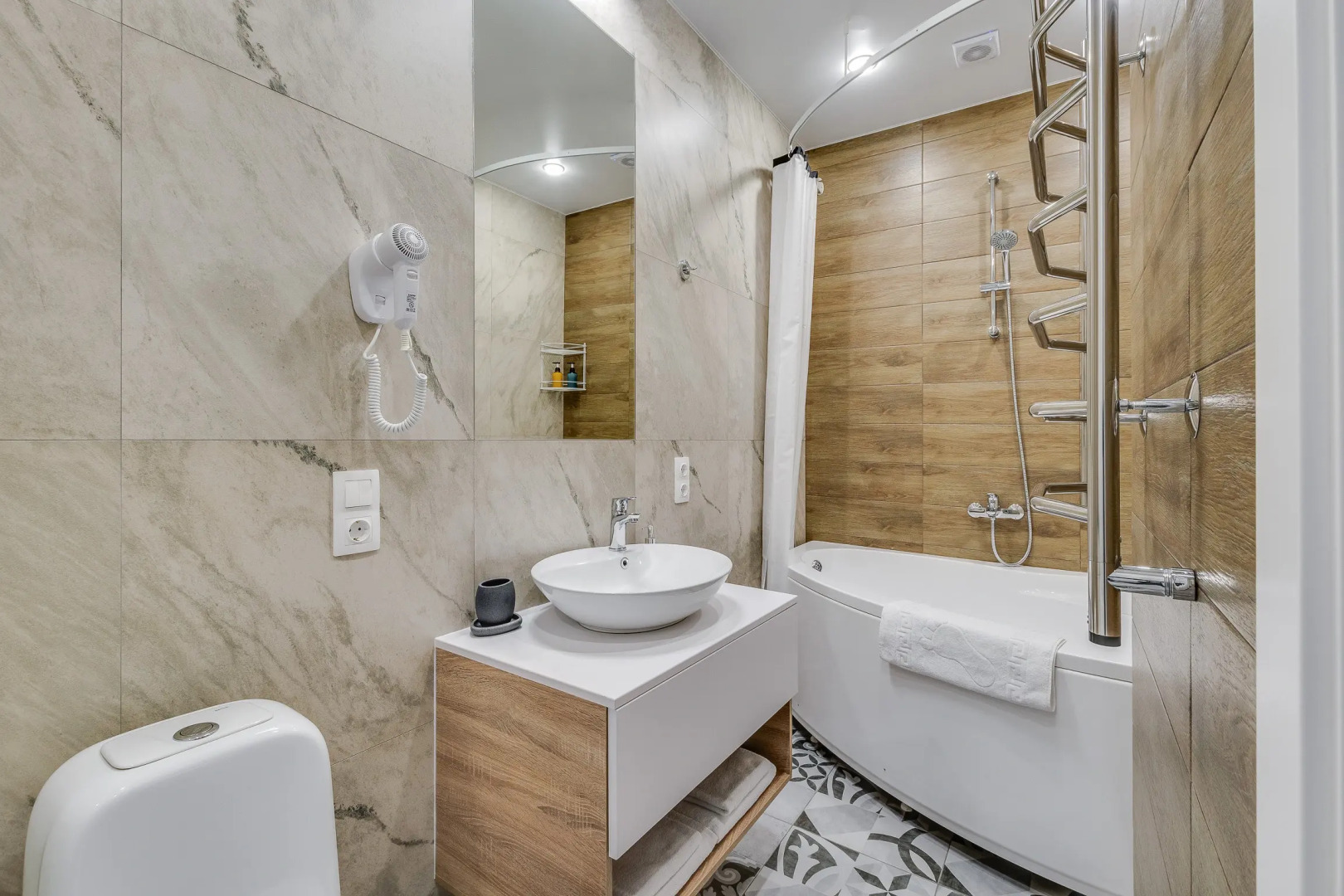 Апартаменты Арт-Апарты у Экспофорума 3