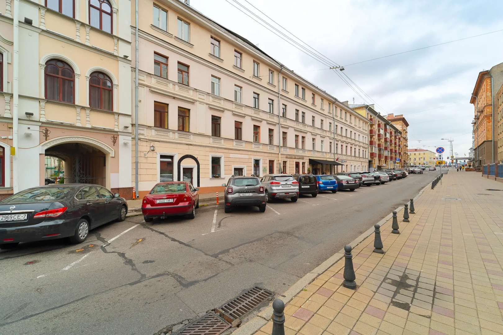 Двухкомнатная Квартира на Интернациональной 13