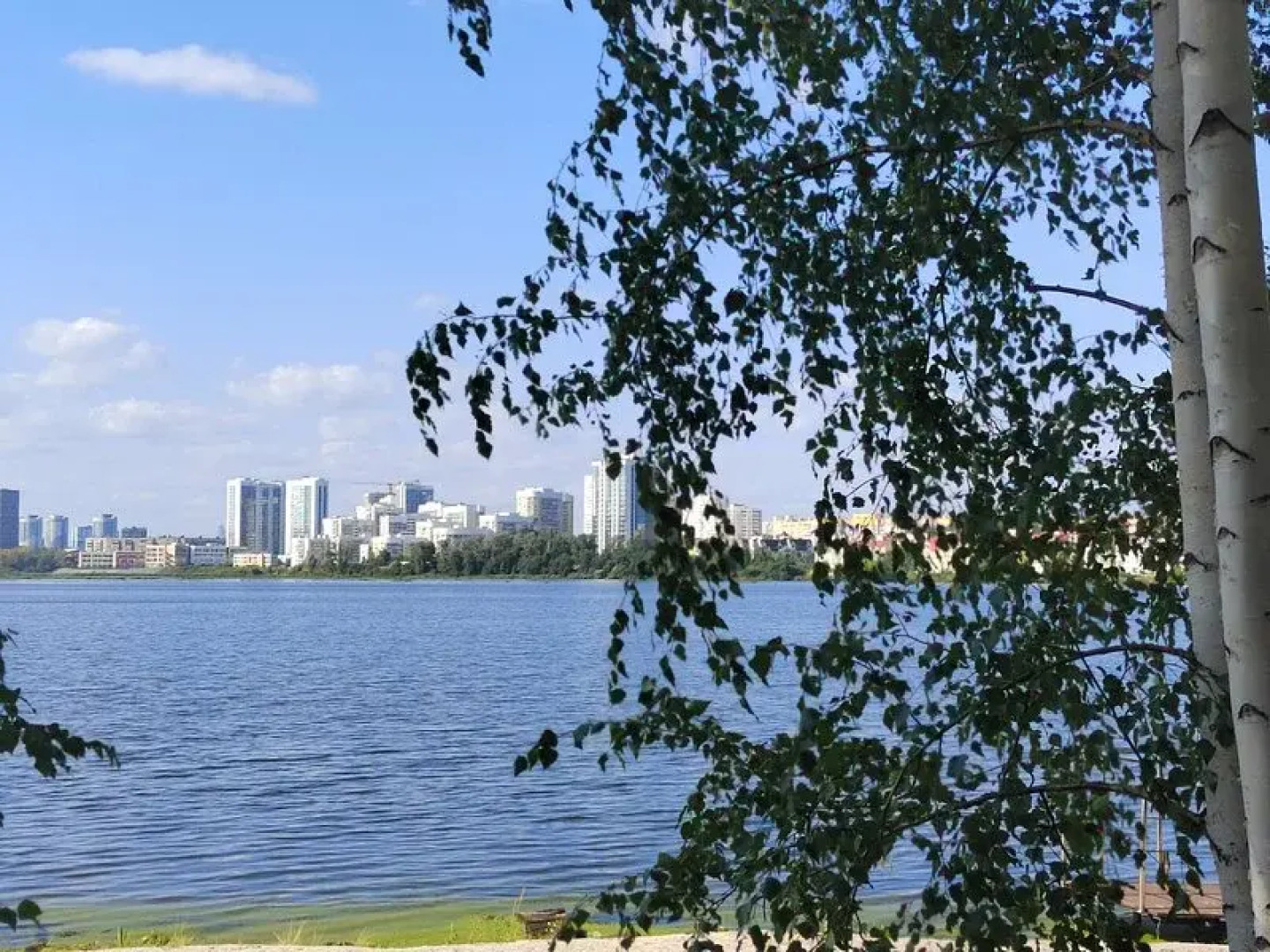 Квартира Gold River Apartment Ekaterinburg